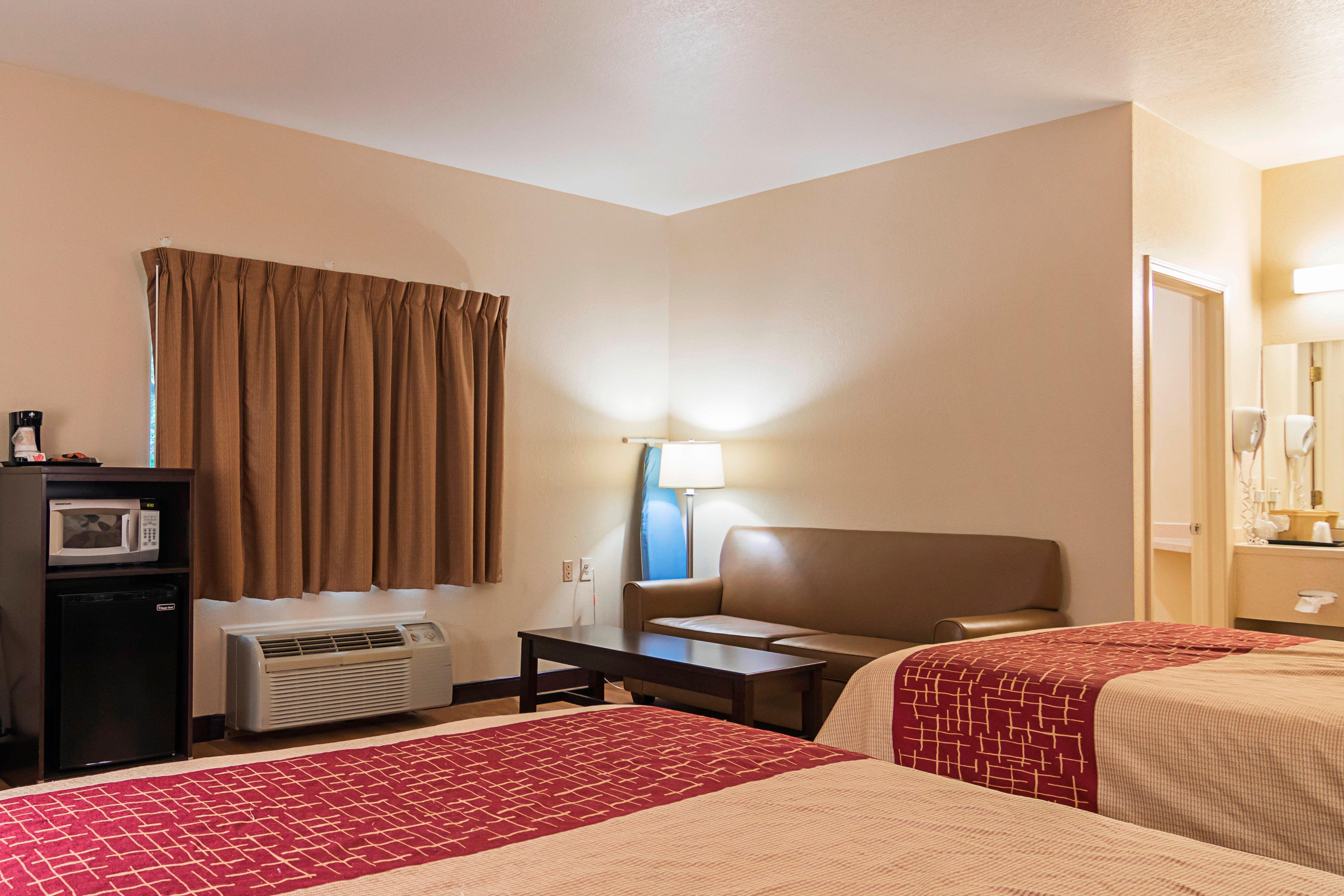 Red Roof Inn & Suites Lake Orion / Auburn Hills Экстерьер фото