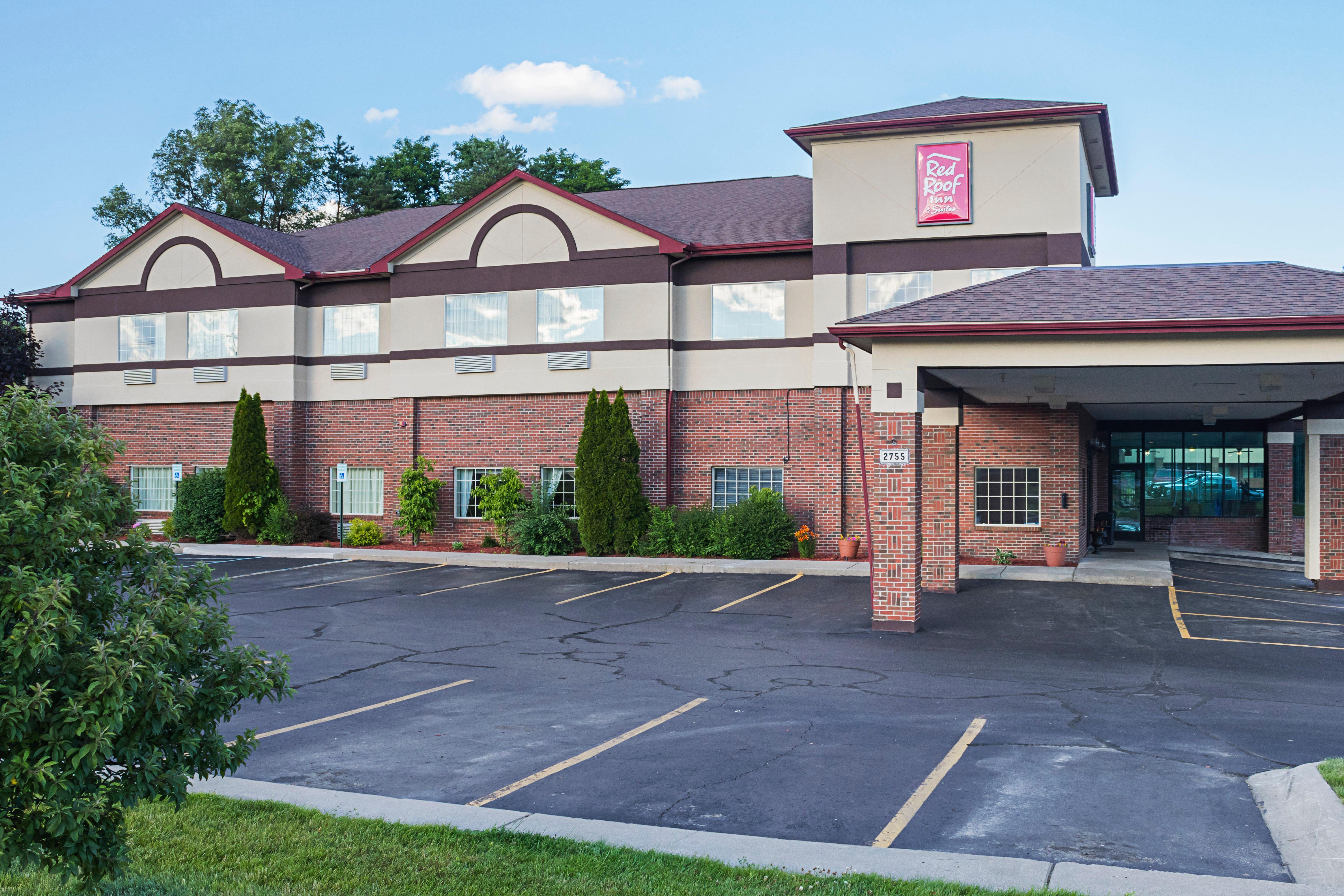 Red Roof Inn & Suites Lake Orion / Auburn Hills Экстерьер фото