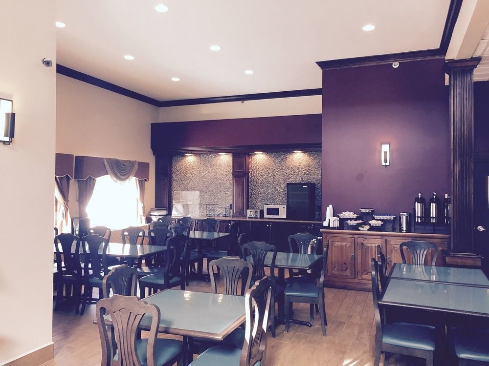 Red Roof Inn & Suites Lake Orion / Auburn Hills Экстерьер фото